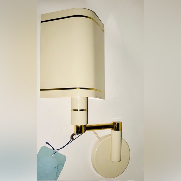 New Vintage Lacquer Sconce Wall Light - Picture 10 of 16